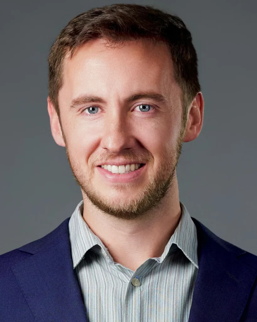 Professional LinkedIn San Francisco Headshots EMS Headshots