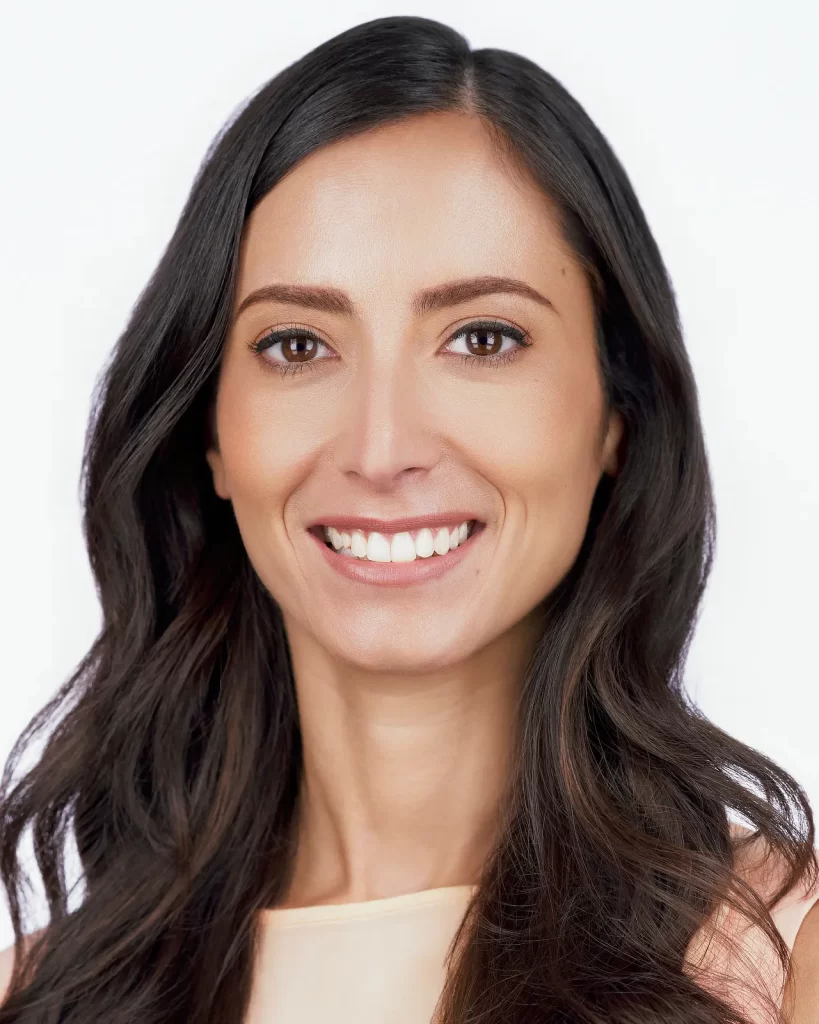 Professional-corporate-headshot-san-francisco-woman-v2