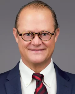 V2-corporate-headshot-san-francisco-executive-man
