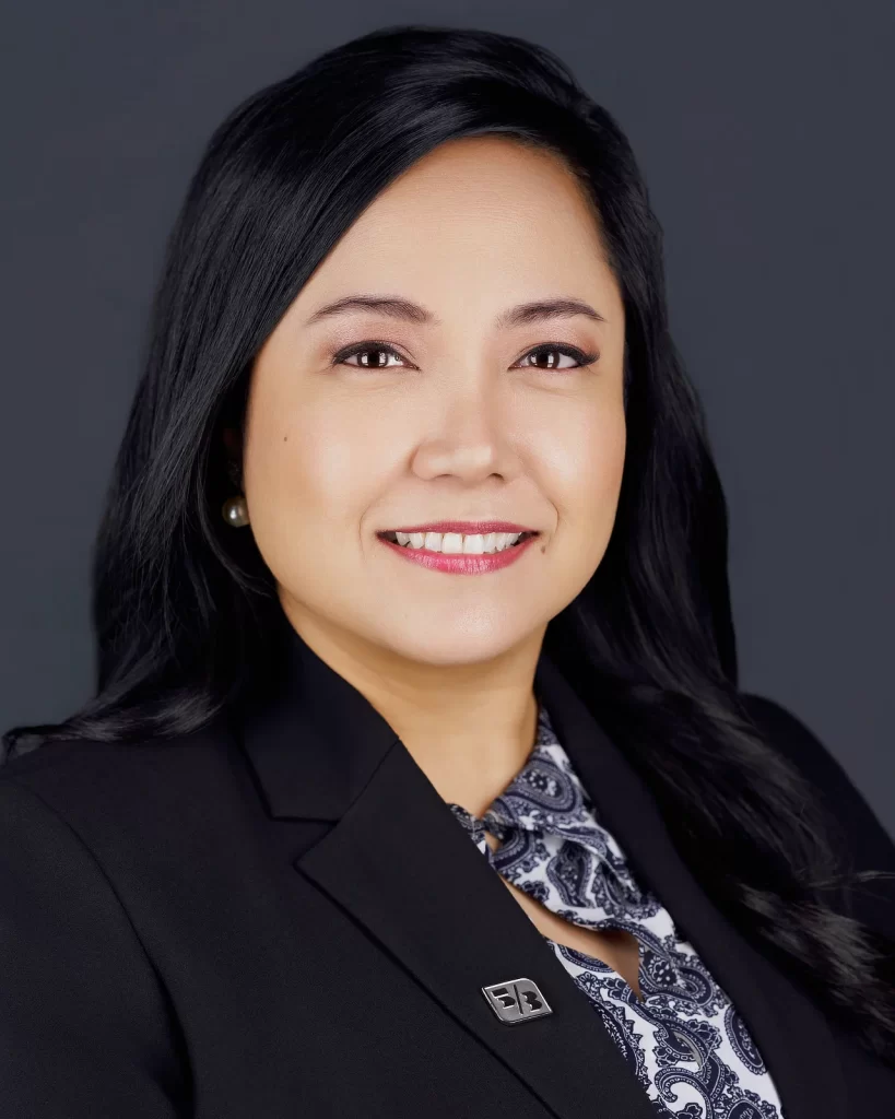 corporate-headshot-san-francisco-professional-woman-fifth-third-bank
