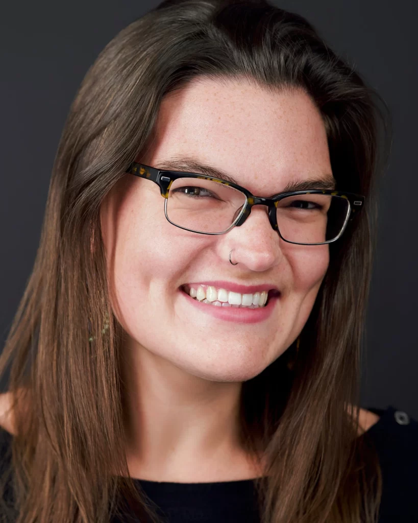 Brokerage headshot San Francisco Liz